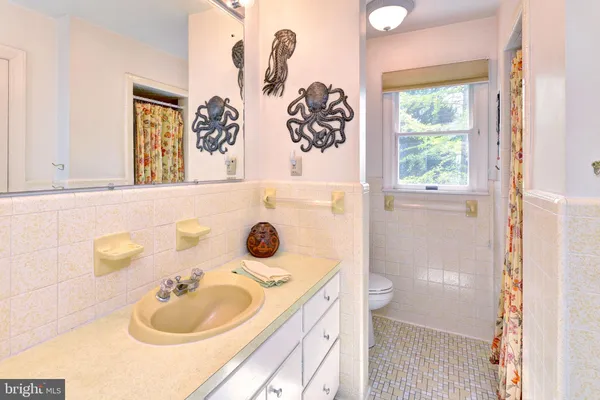 $1,995,000 | 5556 Roanes Wharf Road, Gloucester, VA 23061