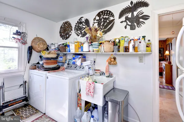 $1,995,000 | 5556 Roanes Wharf Road, Gloucester, VA 23061