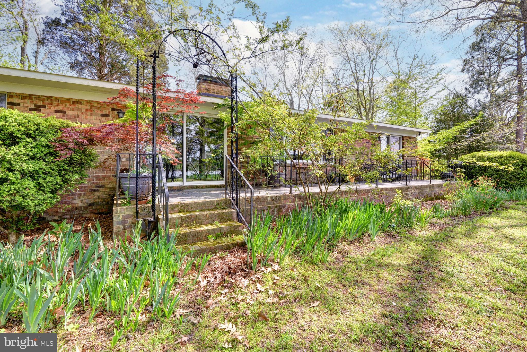 5556 Roanes Wharf Road Gloucester, VA 23061 - Photo 40 of 84