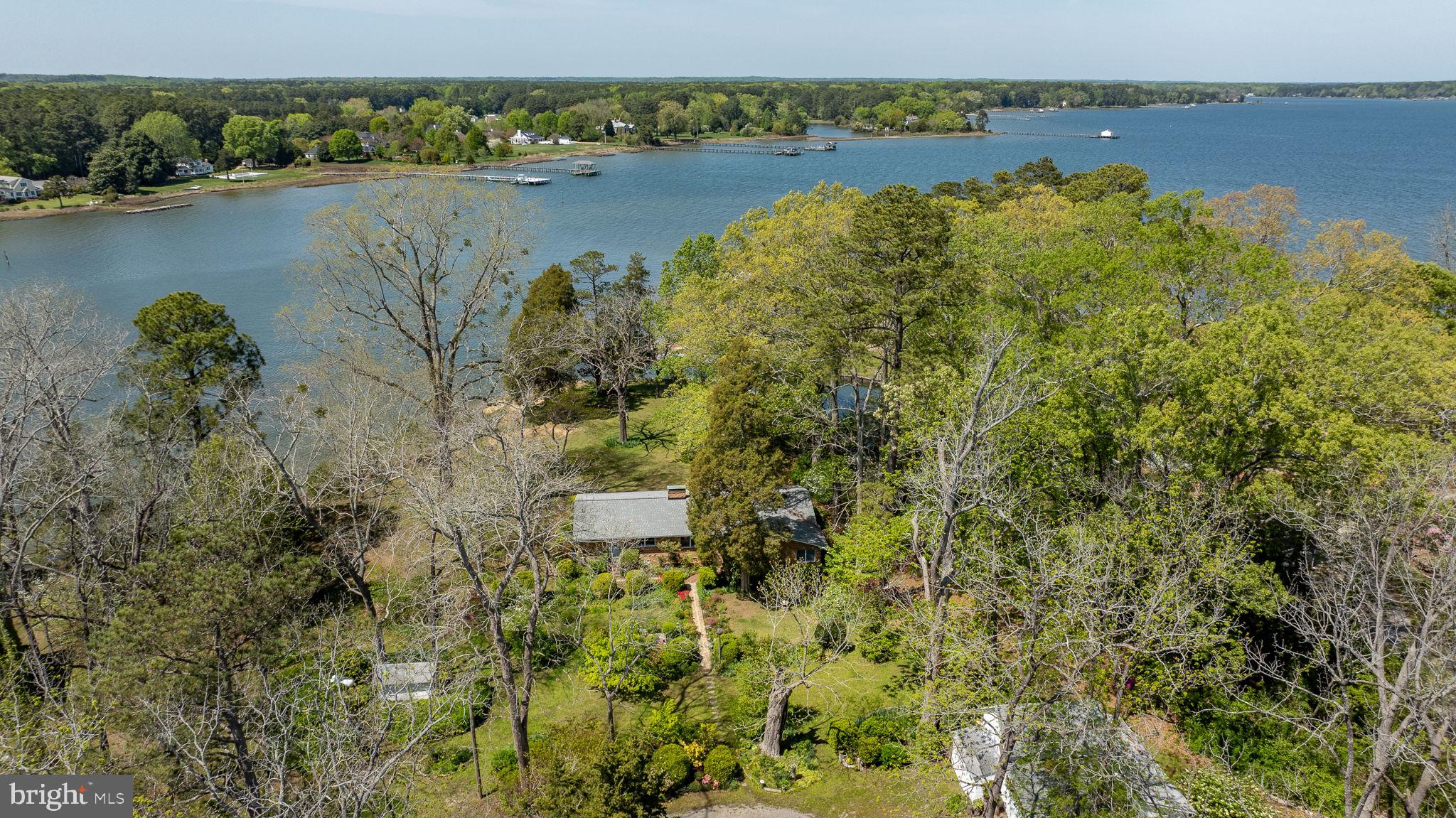 5556 Roanes Wharf Road Gloucester, VA 23061 - Photo 58 of 84