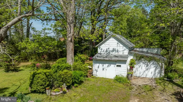 $1,995,000 | 5556 Roanes Wharf Road, Gloucester, VA 23061