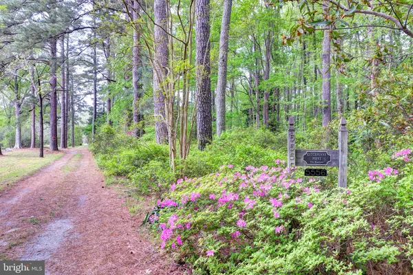 $1,995,000 | 5556 Roanes Wharf Road, Gloucester, VA 23061