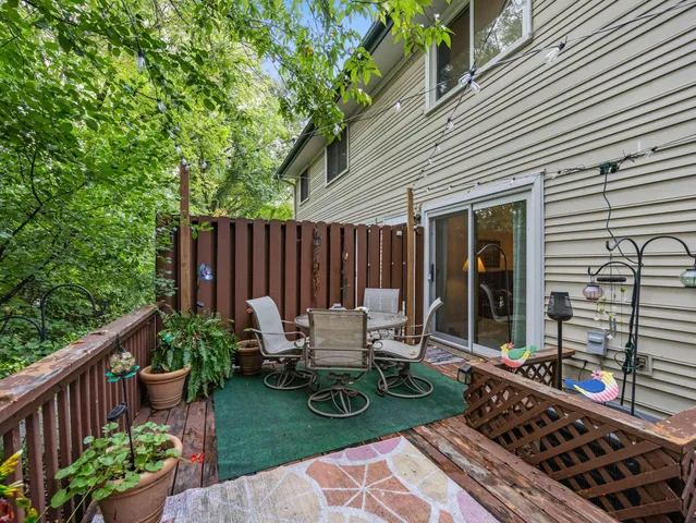 $215,000 | 2728 Shenandoah Lane North, Plymouth, MN 55447