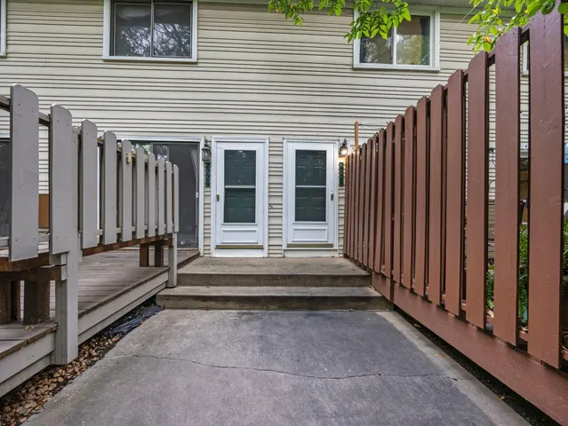 $215,000 | 2728 Shenandoah Lane North, Plymouth, MN 55447