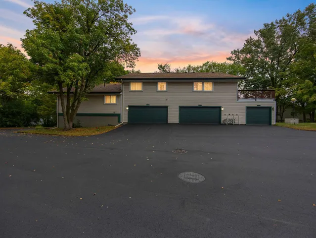 $215,000 | 2728 Shenandoah Lane North, Plymouth, MN 55447