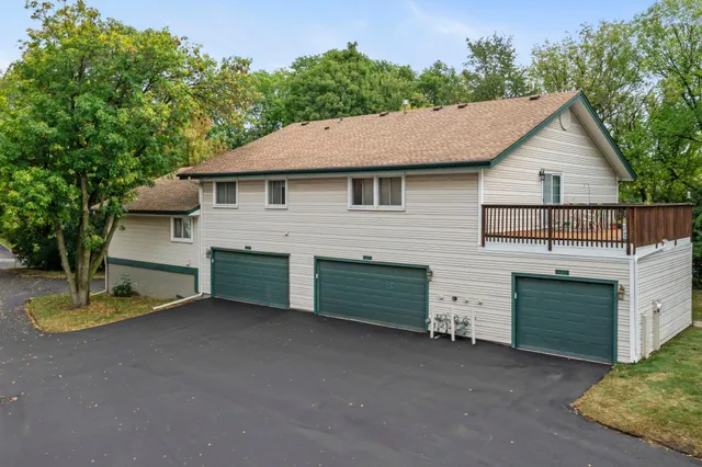 $215,000 | 2728 Shenandoah Lane North, Plymouth, MN 55447