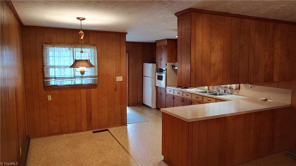 2355 Denton Road Denton, NC 27239 - Photo 10 of 19