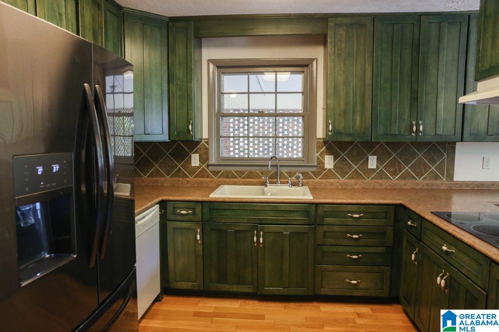 909 Mountain Brook Road Oxford, AL 36203 - Photo 14 of 49
