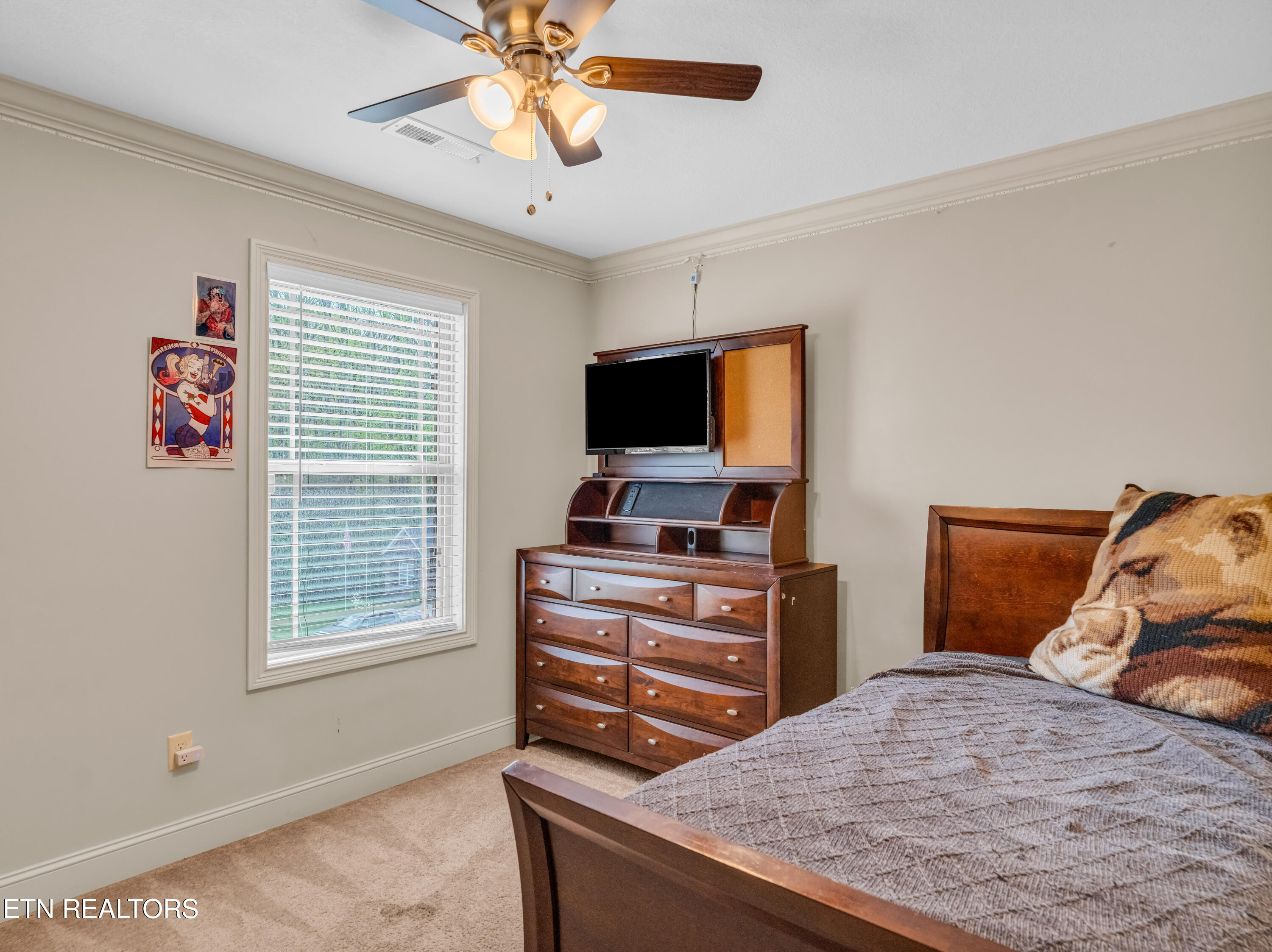 807 Galloping Lane Powell, TN 37849 - Photo 17 of 31 Bedroom 2