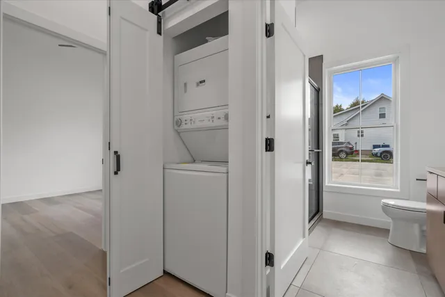 $289,900 | 308 Oak Street, Unit 101, Slinger, WI 53086