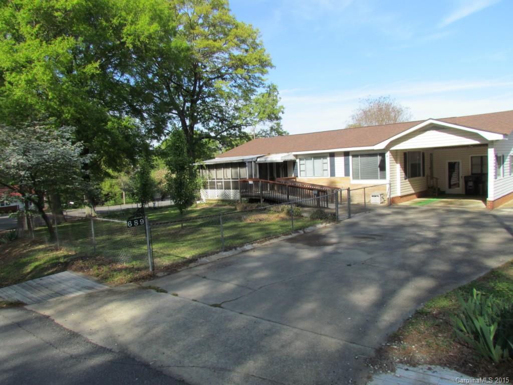 689 Sunderland Road Southwest Concord, NC 28027 - Photo 1 of 14