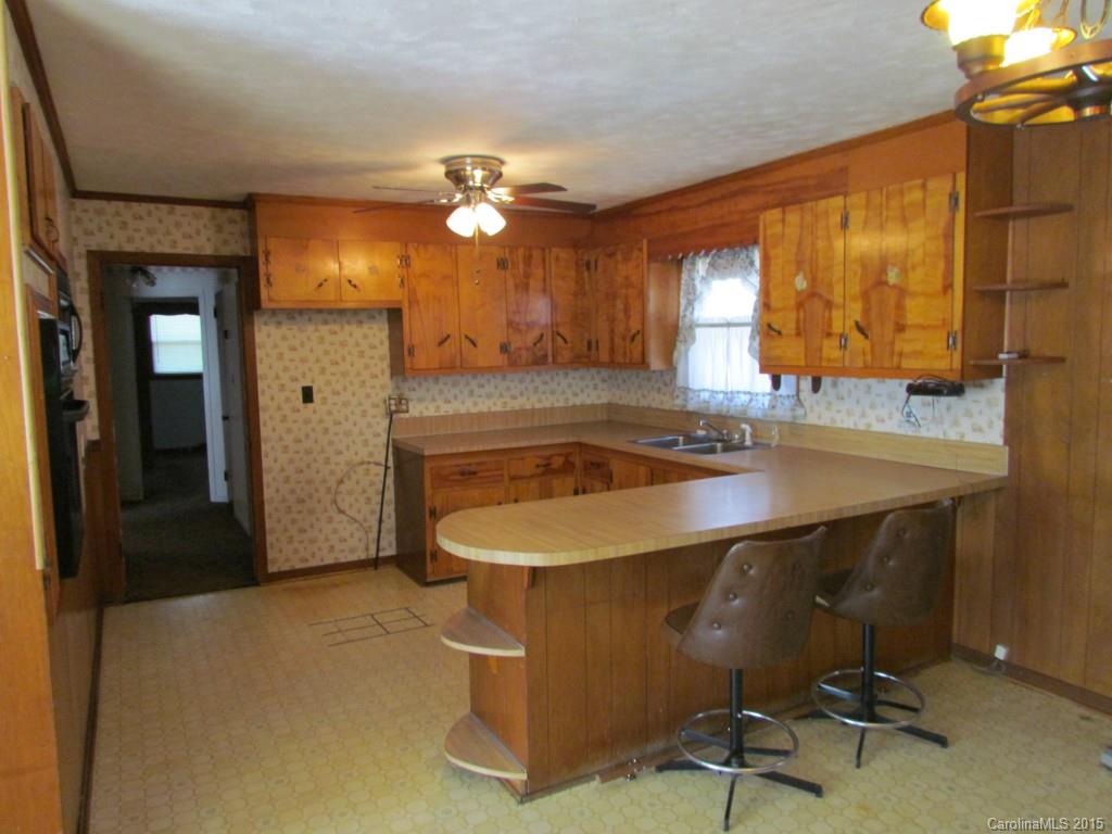 689 Sunderland Road Southwest Concord, NC 28027 - Photo 8 of 14