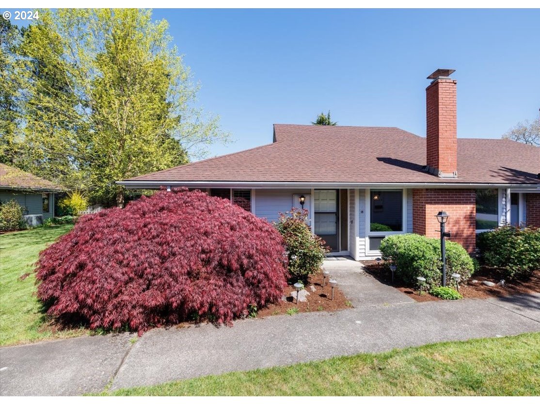 4987 Southwest Normandy Place Beaverton, OR 97005 - Photo 2 of 35 Exterior