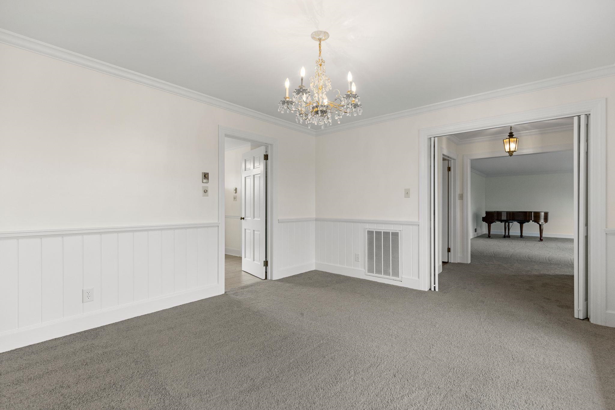 802 Hickory Hollow Road Inman, SC 29349 - Photo 13 of 34