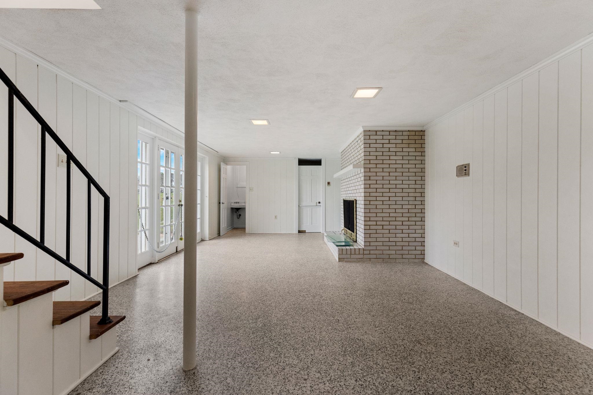 802 Hickory Hollow Road Inman, SC 29349 - Photo 30 of 34