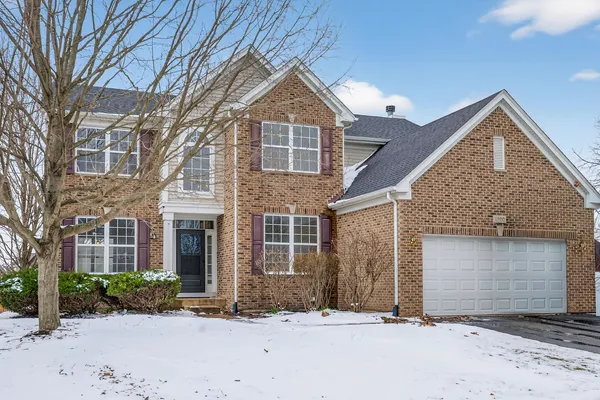 $509,900 | 1590 Russell Drive, Hoffman Estates, IL 60192