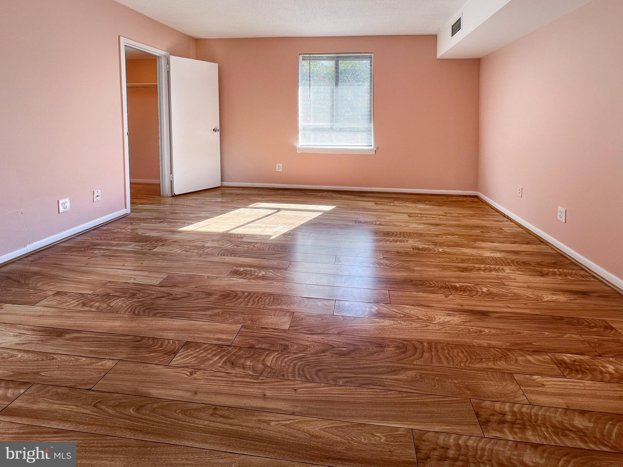 2233 Castle Rock Square, Unit 12C Reston, VA 20191 - Photo 17 of 30 Gallery Image 17