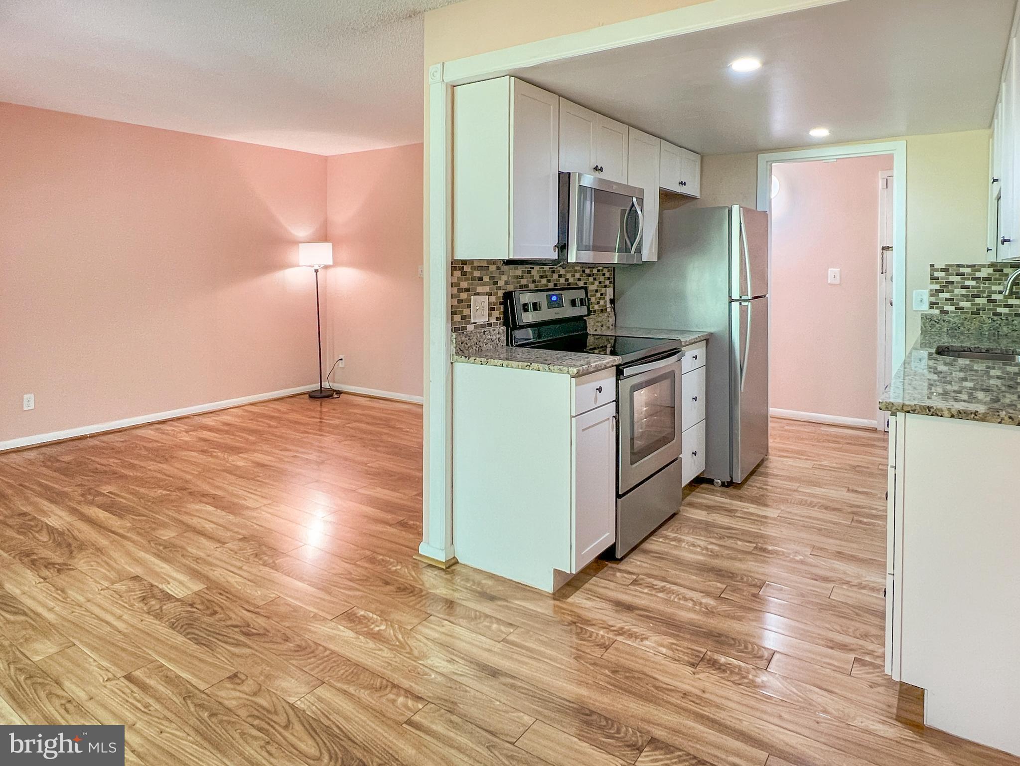 2233 Castle Rock Square, Unit 12C Reston, VA 20191 - Photo 6 of 30 Gallery Image 6