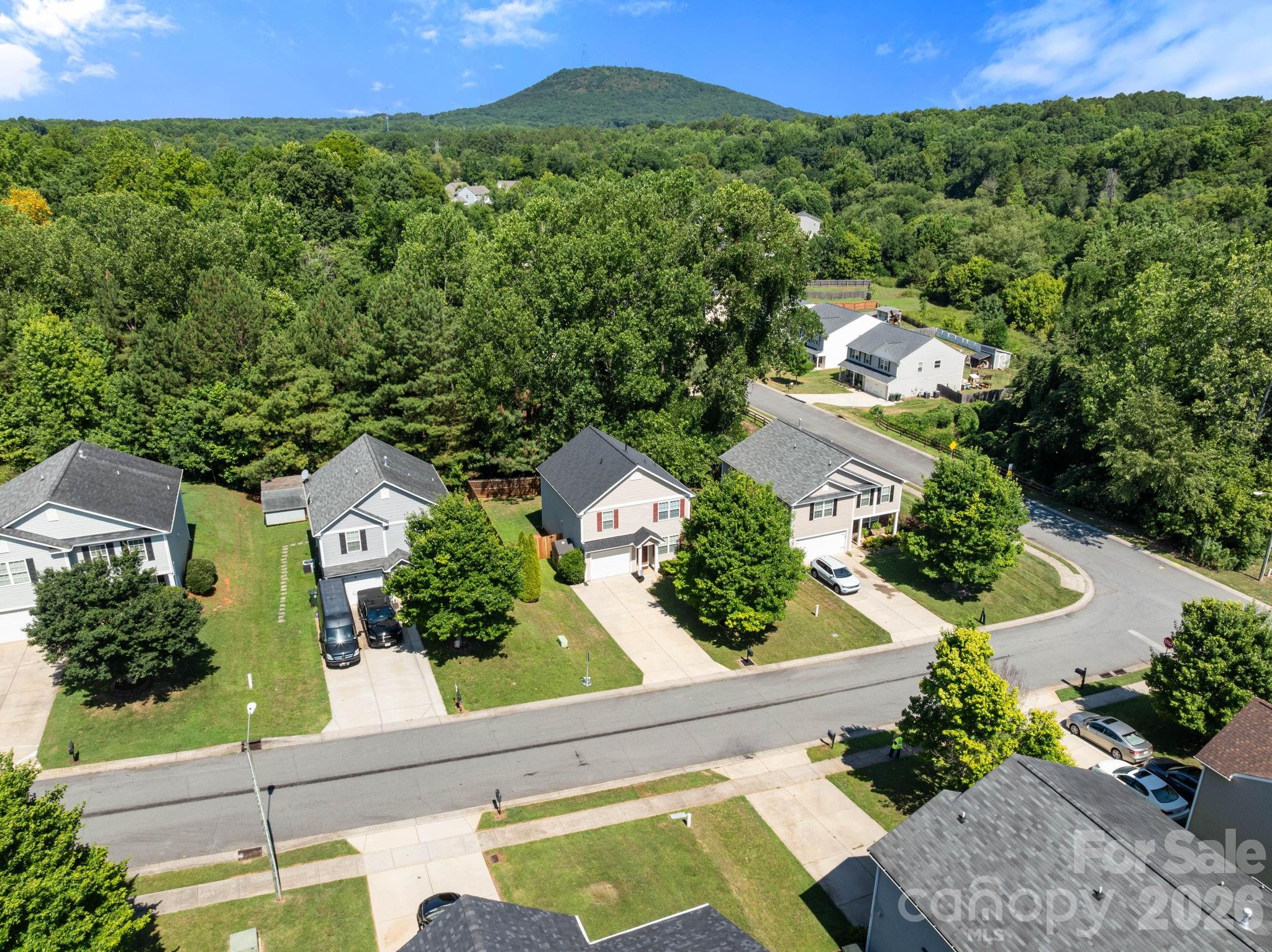 1429 River Run Road Lowell, NC 28098 - Photo 32 of 37