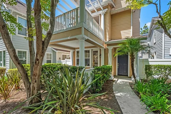 $1,085,000 | 10 Thorp, Ladera Ranch, CA 92694