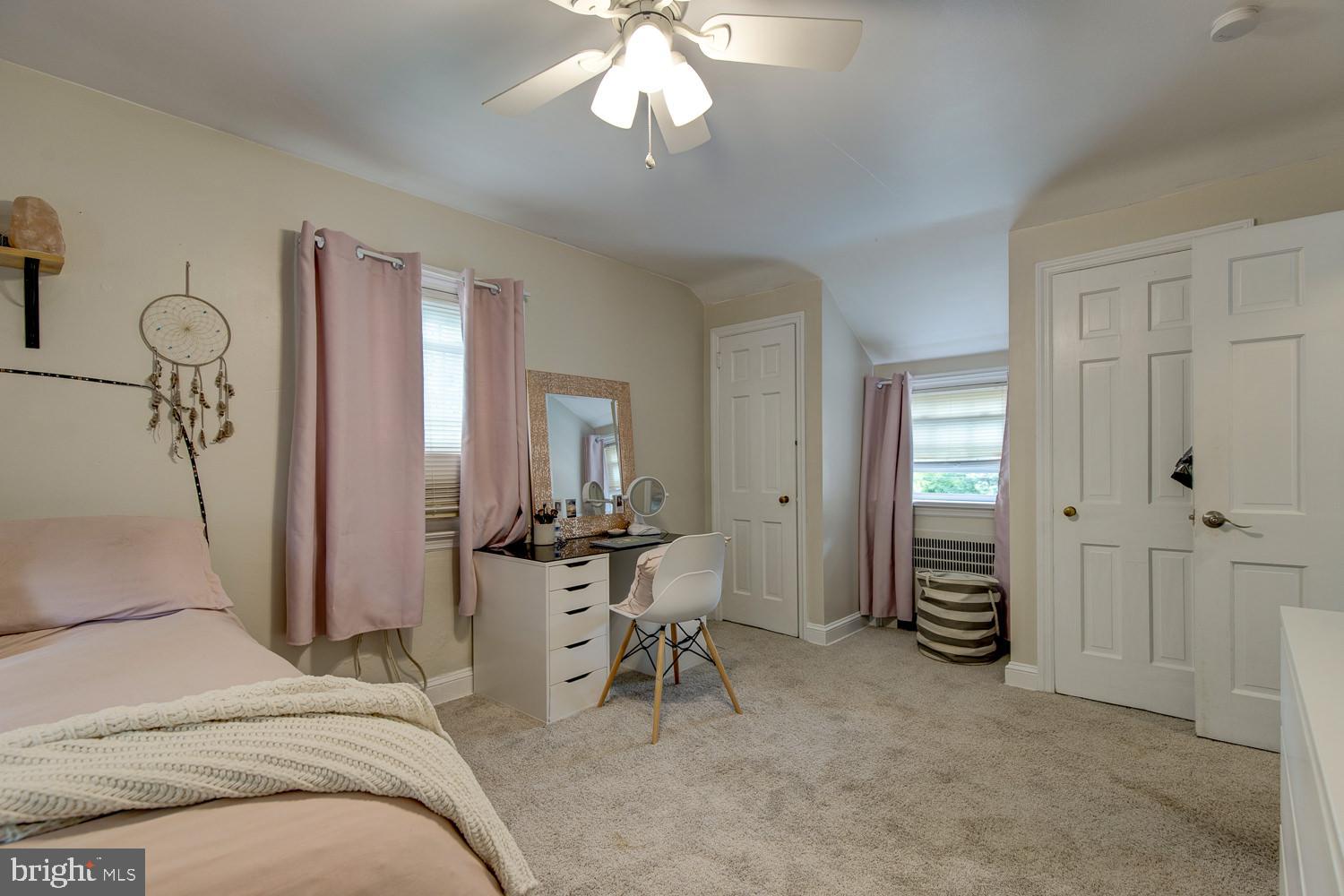 221 Avon Road Springfield, PA 19064 - Photo 21 of 35 3rd bedroom