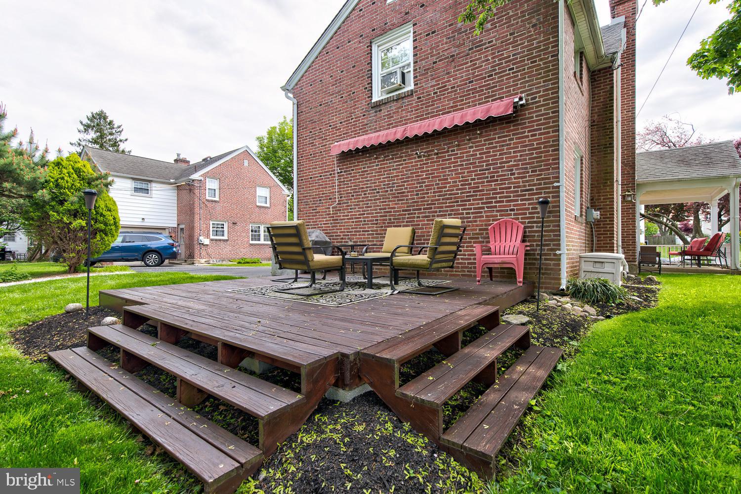 221 Avon Road Springfield, PA 19064 - Photo 26 of 35 Nice deck area