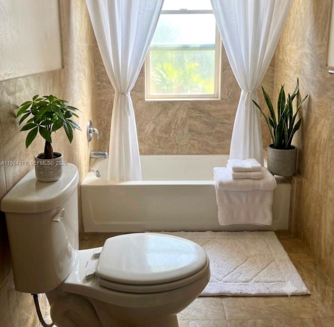 8866 Southwest 126th Street Miami, FL 33176 - Photo 14 of 29