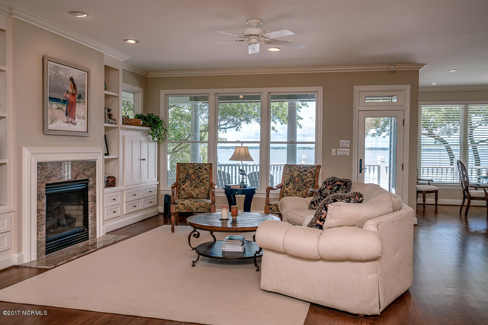218 Sea Isle Point Atlantic Beach, NC 28512 - Photo 15 of 54 With Deck Access