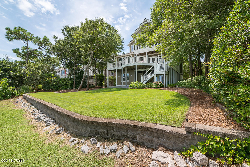 218 Sea Isle Point Atlantic Beach, NC 28512 - Photo 41 of 54 Spacious Back Yard