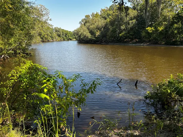 $2,208,827 | 4 Trinity Lady Park Road, Trinity, TX 75862