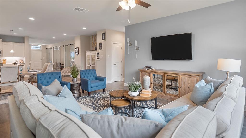 111 Castell Court Rhome, TX 76078 - Photo 13 of 28