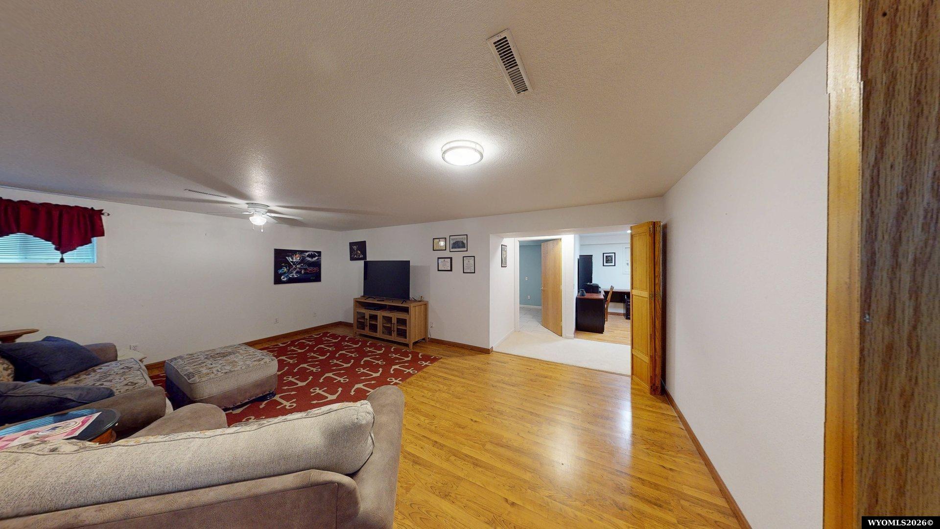 1540 Riverview Road Riverton, WY 82501 - Photo 31 of 36 Gallery Image 31