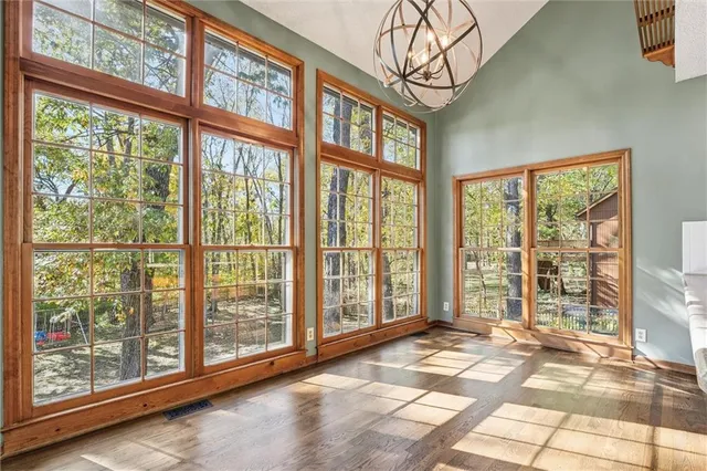 $475,000 | 5501 West 155th Street, Overland Park, KS 66223