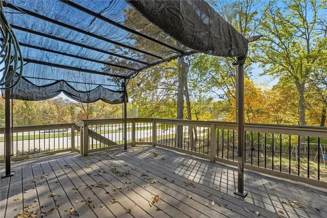 $475,000 | 5501 West 155th Street, Overland Park, KS 66223