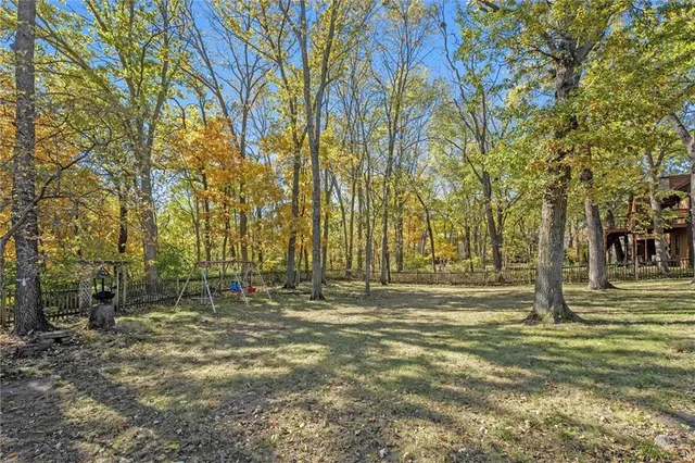 $475,000 | 5501 West 155th Street, Overland Park, KS 66223