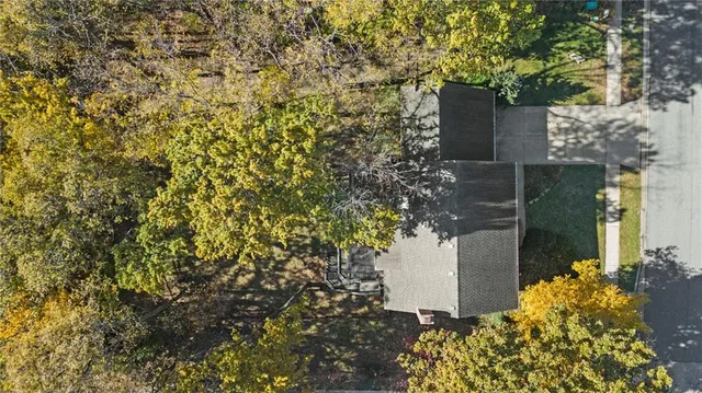 $475,000 | 5501 West 155th Street, Overland Park, KS 66223