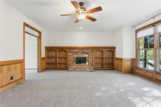 $475,000 | 5501 West 155th Street, Overland Park, KS 66223