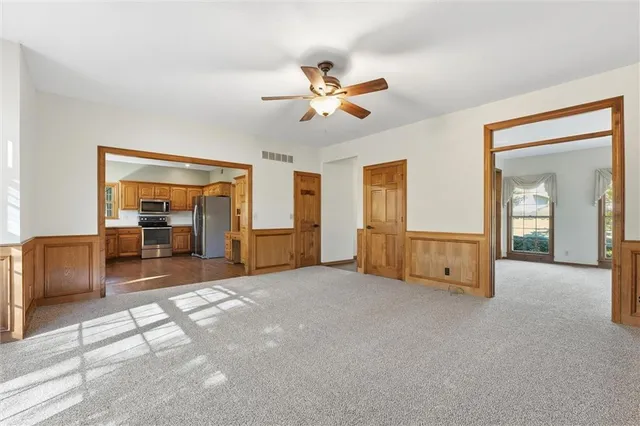 $475,000 | 5501 West 155th Street, Overland Park, KS 66223