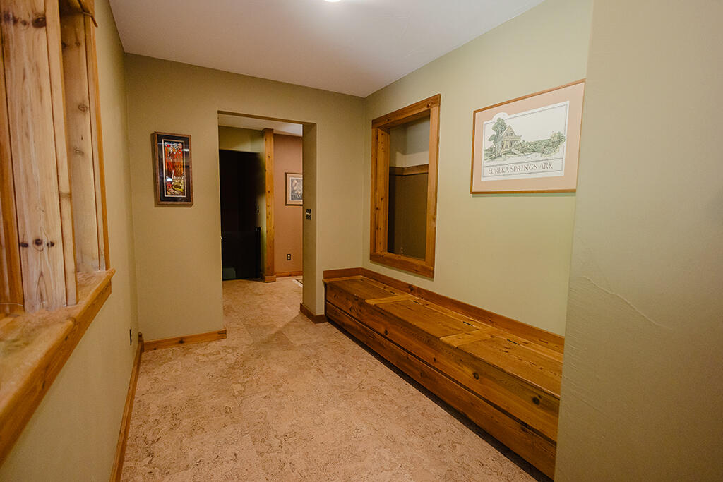 111 Old Darlington Road Mineral Point, WI 53565 - Photo 5 of 44 OldDarlington-96