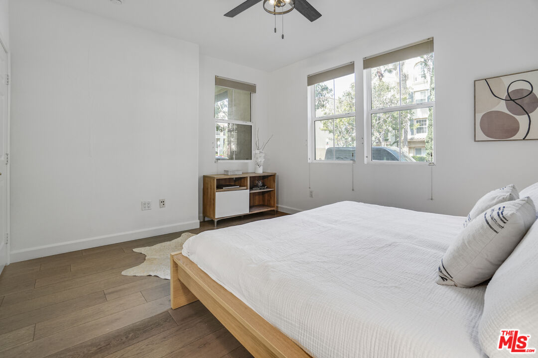 12963 West Runway Road, Unit 121 Playa Vista, CA 90094 - Photo 16 of 46 a bedroom with a bed and window