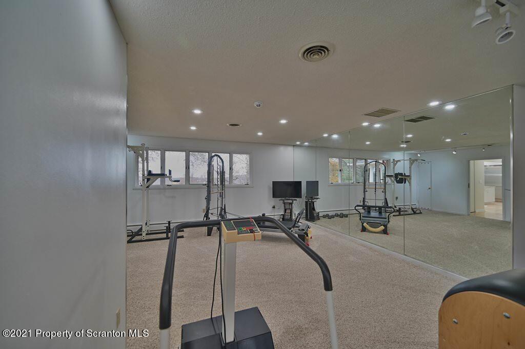 206 Stevenson Road Clarks Summit, PA 18411 - Photo 20 of 109 Gallery Image 20