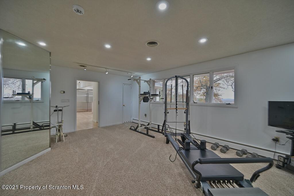 206 Stevenson Road Clarks Summit, PA 18411 - Photo 21 of 109 Gallery Image 21