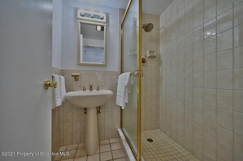 206 Stevenson Road Clarks Summit, PA 18411 - Photo 26 of 109 Gallery Image 26