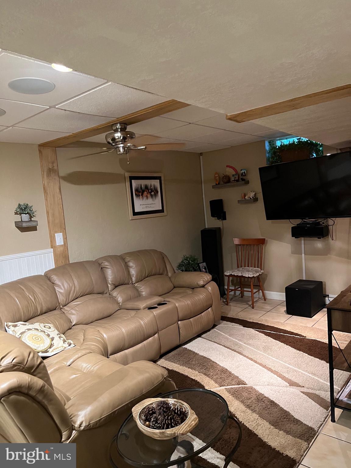 507 Summit Avenue Reading, PA 19607 - Photo 38 of 50 Rec Room Surround Sound System not remaining