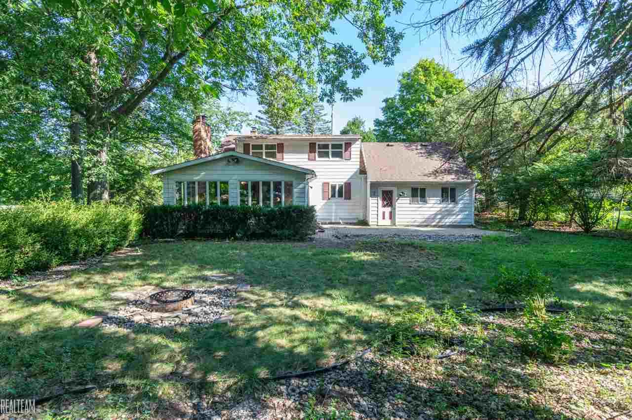 1059 West Hemphill Road Flint, MI 48507 - Photo 22 of 30 50021535-21.JPG