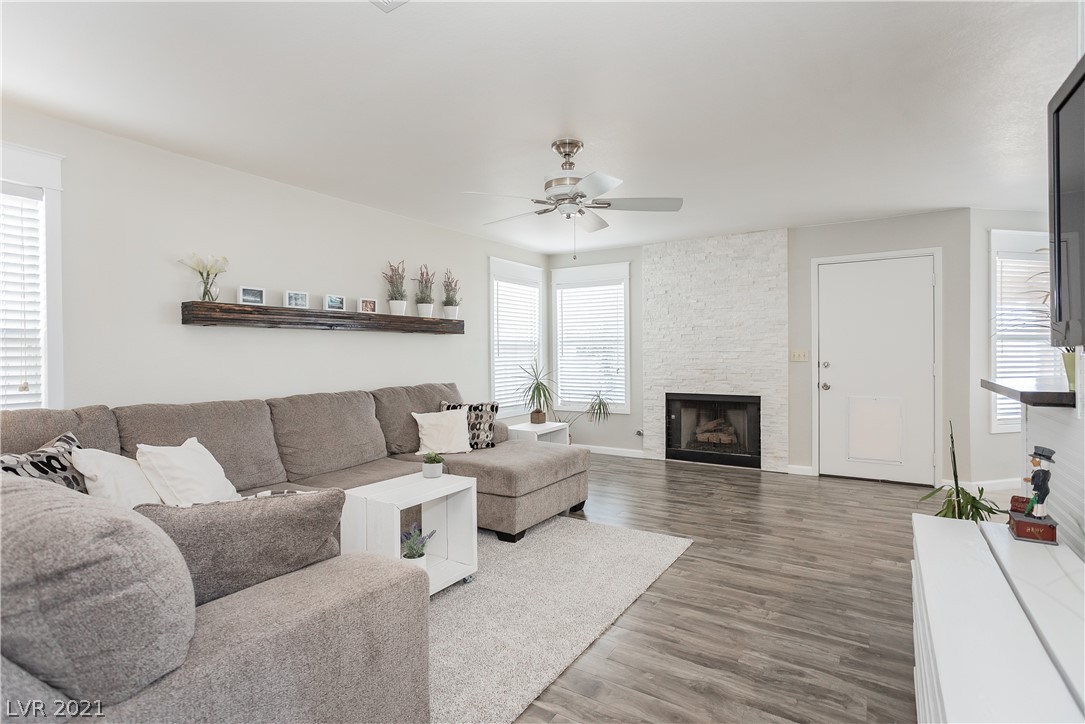 2154 Running River Road Henderson, NV 89074 - Photo 19 of 49