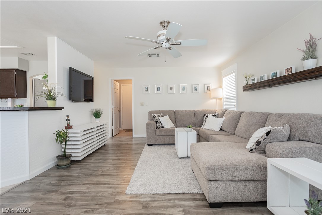 2154 Running River Road Henderson, NV 89074 - Photo 21 of 49