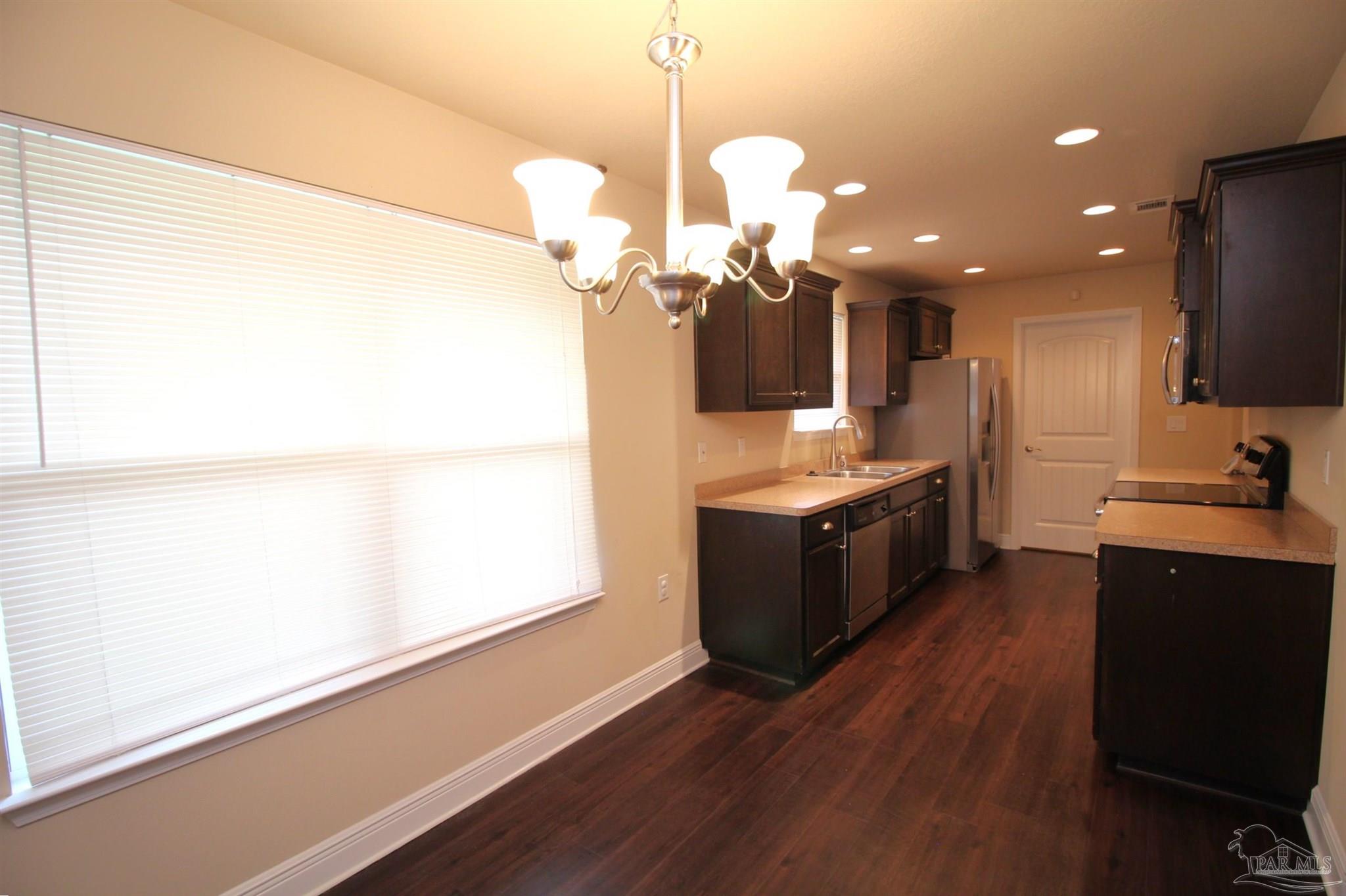 4710 Ashley Pl Boulevard Pace, FL 32571 - Photo 7 of 22