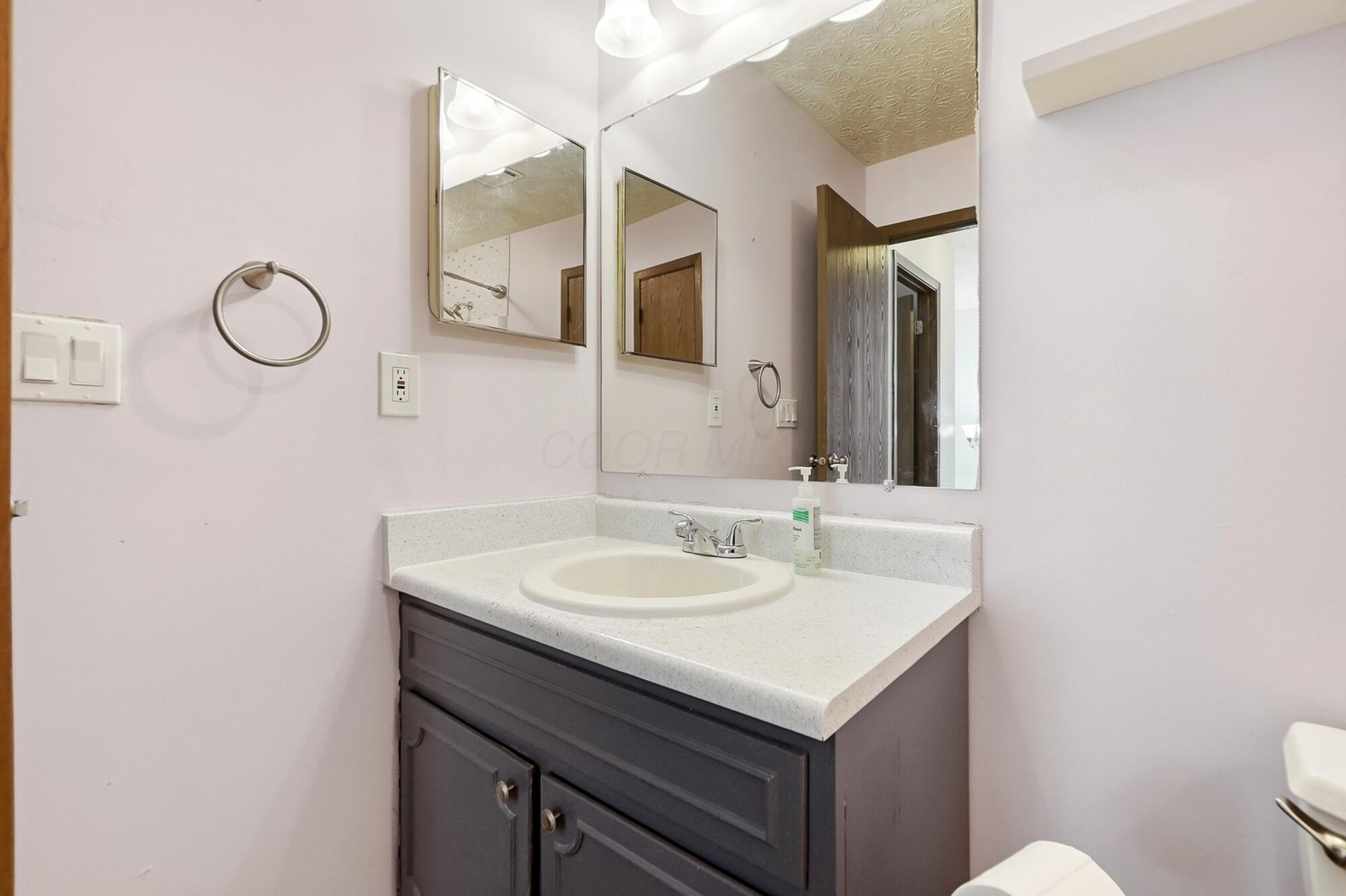 46 Ravine Ridge Drive South Powell, OH 43065 - Photo 22 of 39 Full Bath