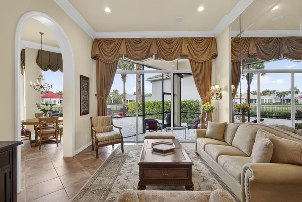 $7,500 | 207 Andalusia Drive, Palm Beach Gardens, FL 33418